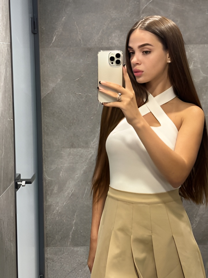 Марго привлекальеная девушка из Горячий ключ цена от 2000 руб