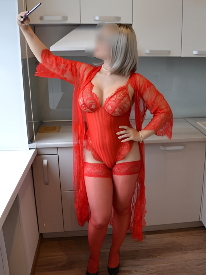 Василиса привлекальеная девушка из Горячий ключ цена от 5000 руб