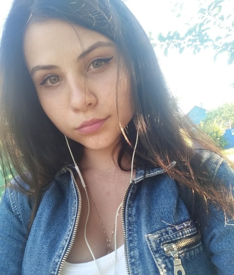 Мари привлекальеная девушка из Горячий ключ цена от 3000 руб