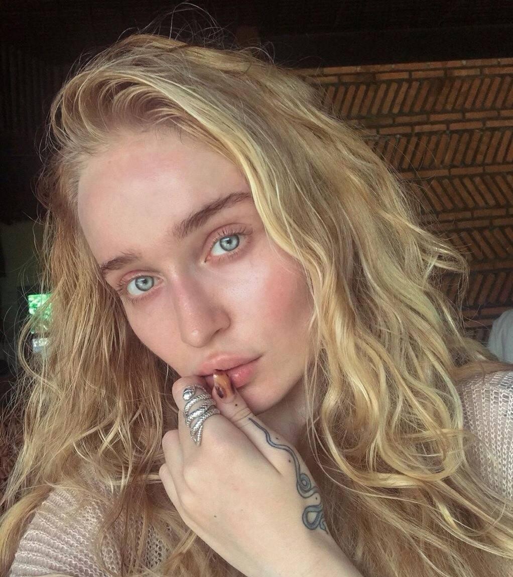 Яночка привлекальеная девушка из Горячий ключ цена от 4000 руб