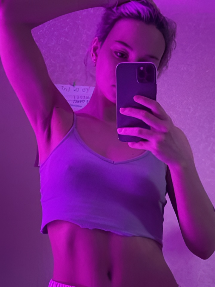 Индивидуалка Аврора, доступна для личного знакомства от 5000 руб