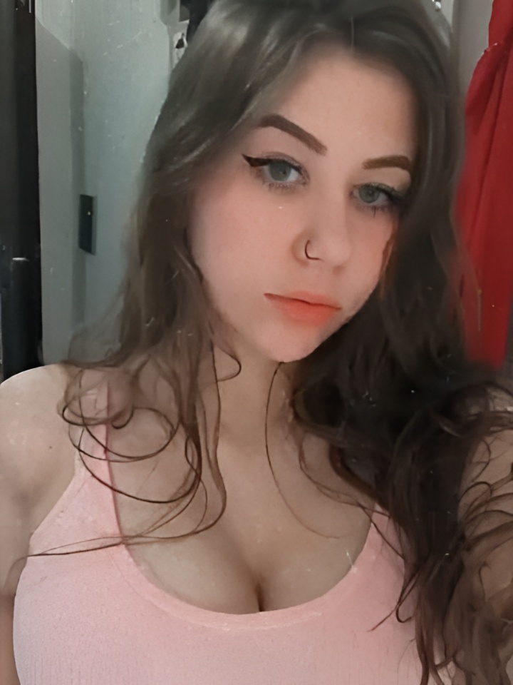 Индивидуалка Софа, доступна для личного знакомства от 1500 руб