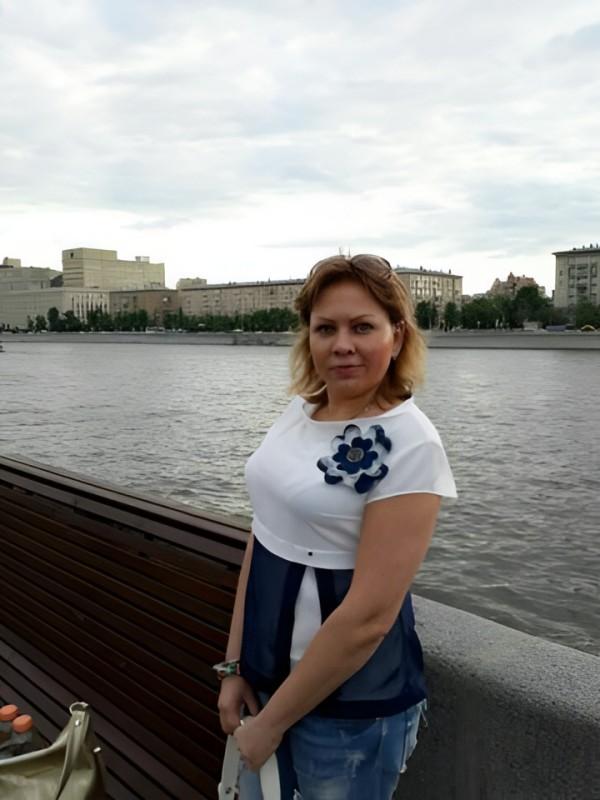 Виктория привлекательная девушка из Горячий ключ цена от 2000 руб