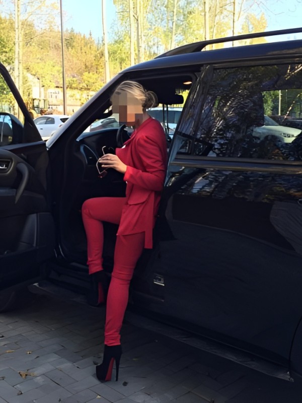 Виталина привлекательная девушка из Горячий ключ цена от 2500 руб